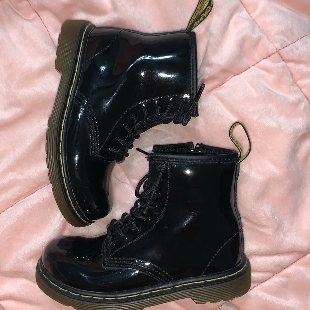 Preloved Dr Martens Brooklee size 10 toddler size.